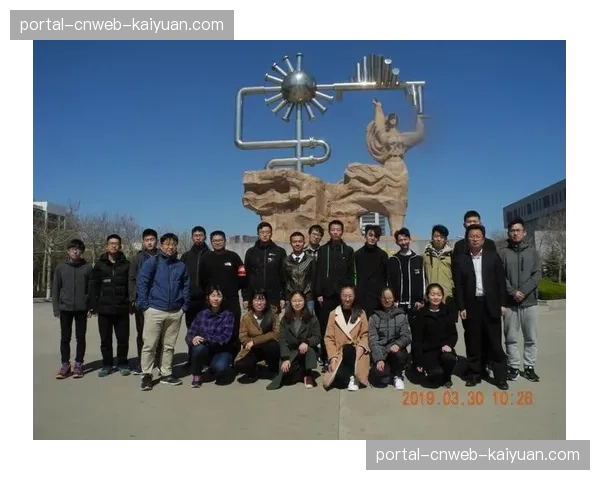 上海高校赛设男子女子个人成绩与团体成绩，促进高校竞技